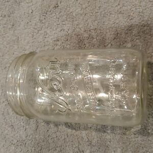 Kerr self sealing wide mouth jar